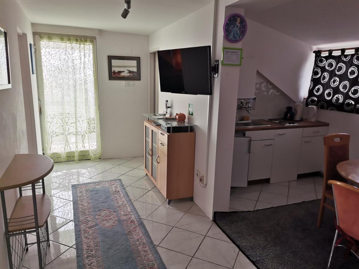 Molvice Panorama Apartman מראה חיצוני תמונה
